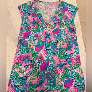 Lilly Pulitzer talli coverup.